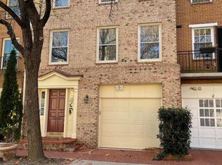 104 Princess St, Alexandria, VA 22314