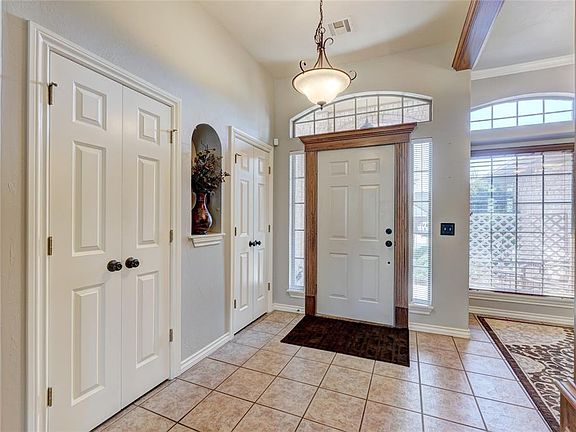 4th image of 1704 Tifton Dr