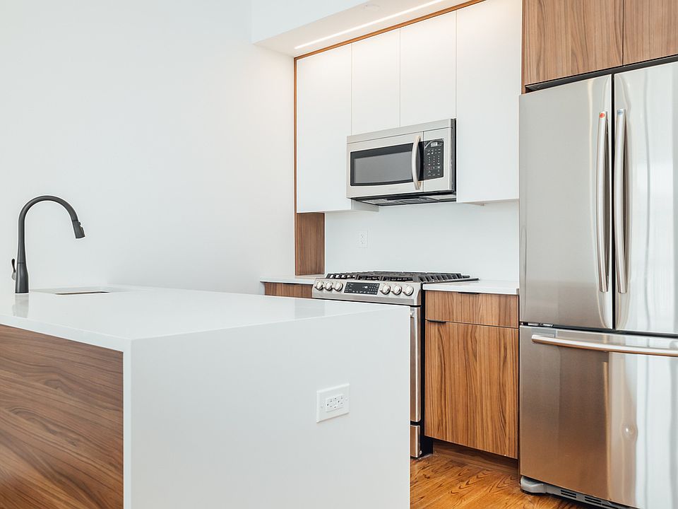 1st image of 901 Herkimer St #2D