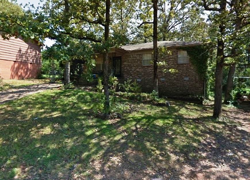 1st image of 1 55th Terrace Dr
