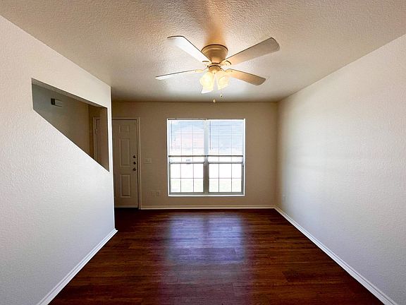 3rd image of 4000 Doraine Ct #C