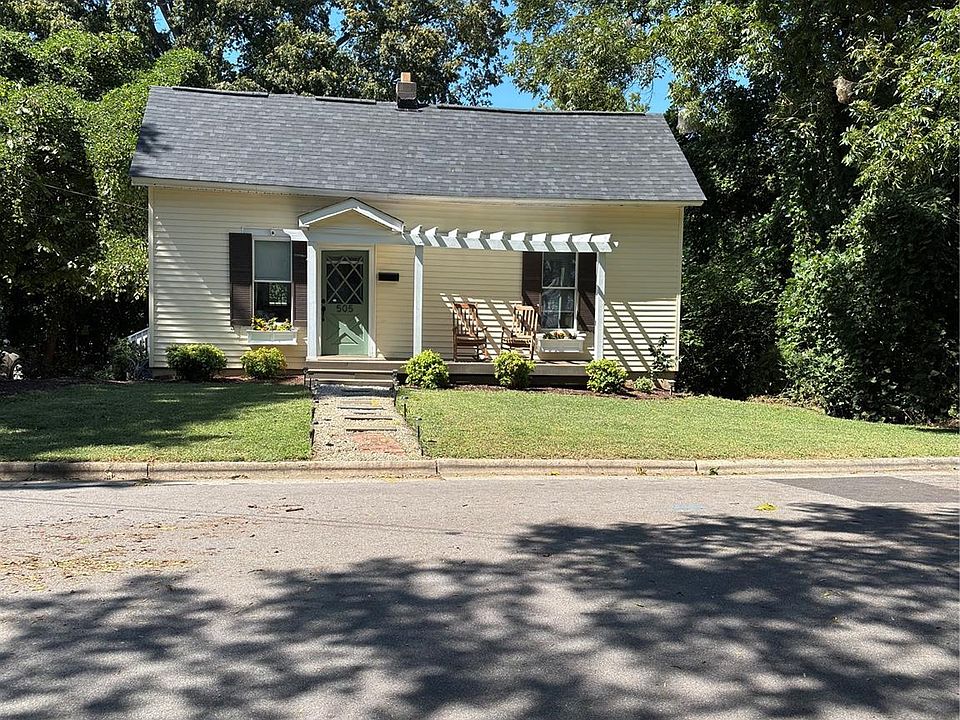 1st image of 505 S Academy St
