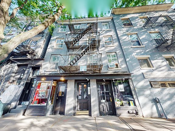 5th image of 303 W 11th St APT 4E