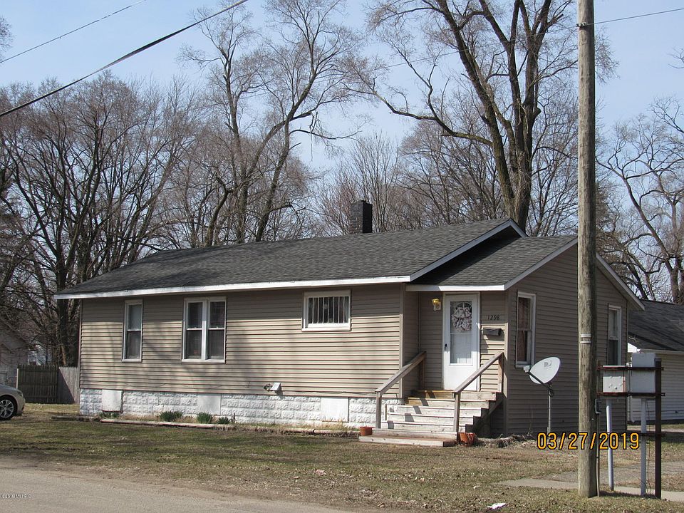 1st image of 1298 Jennings Ave