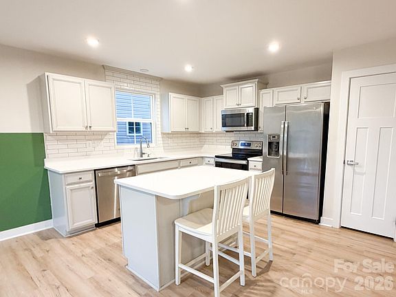 2nd image of 6016 Bellastead Dr