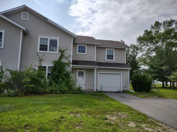 44 Guadalcanal Drive #44, Brunswick, ME 04011