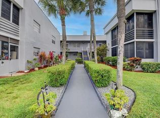 155 Burgundy Dr #D, Delray Beach, FL 33484