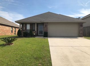 17335 Palm Ridge Dr, Diberville, MS 39540