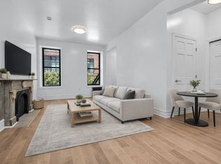 300 W 10th St #6C, New York, NY 10014