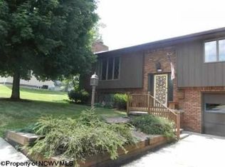483 Aspen St, Morgantown, WV 26505