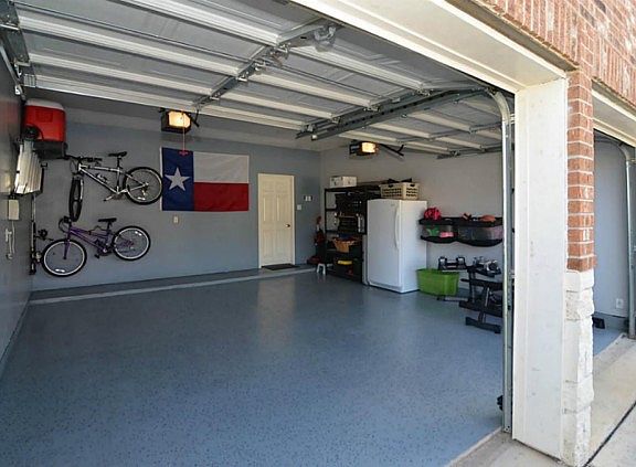 2nd image of 5810 Lundwood Ln