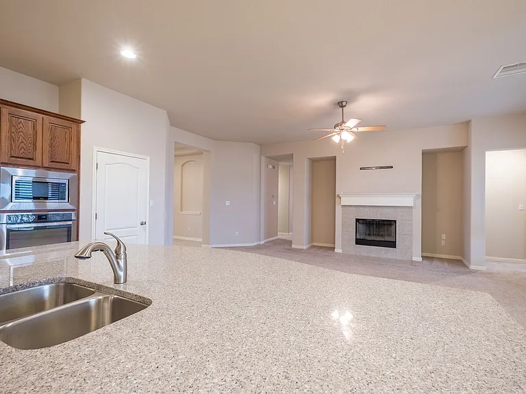 165 Lady Bird Ln — Photo 20
