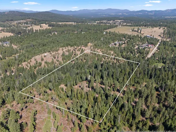114XX E Antler Rd, Chattaroy, WA 99003