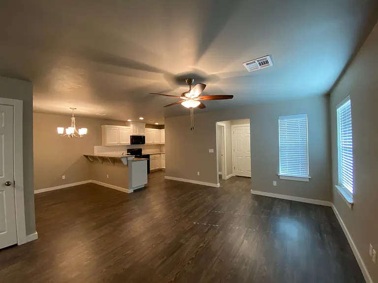 1503 Macalpine St — Photo 23
