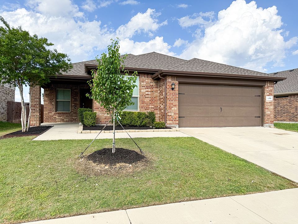 1st image of 244 Crowfoot Dr