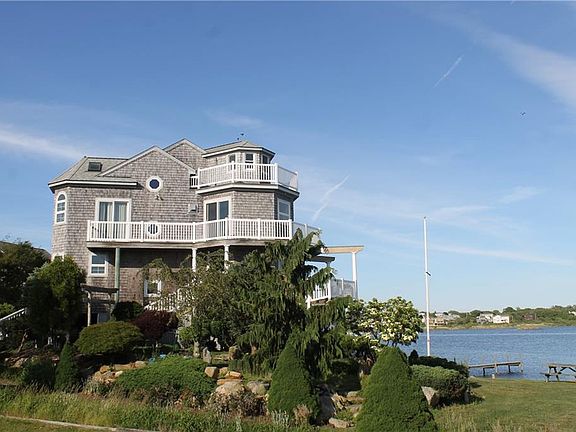 4th image of 314 Twin Peninsula Ave