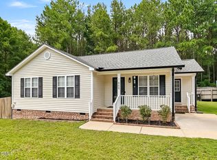 909 Amber Acres Ln, Knightdale, NC 27545