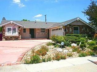 20737 Stagg St, Winnetka, CA 91306