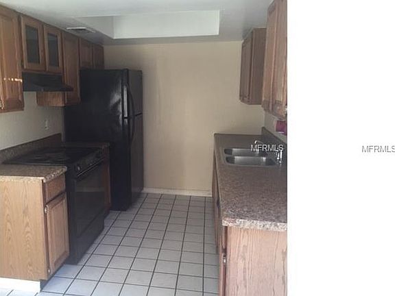 3rd image of 1612 Saint Catherine Dr E