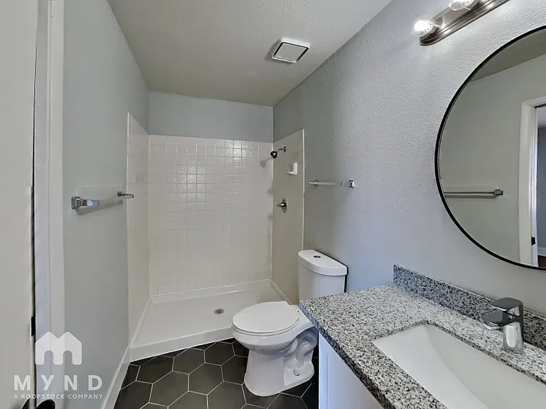 4336 Fox Point Dr — Photo 15