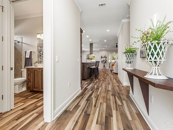 5th image of 5838 Sword Fern Way