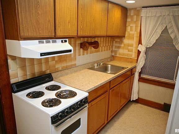 5th image of 420 N Bauman Ave