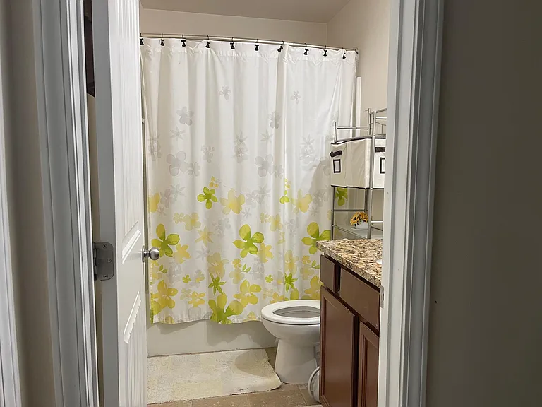 407 Chanson Dr — Photo 35