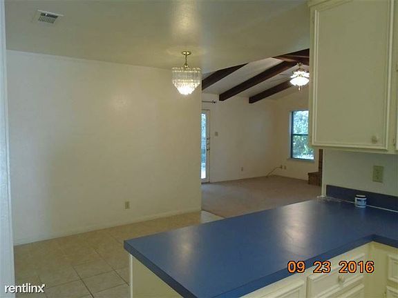 00S0S_9ORxWQZyxZ6_1200x900