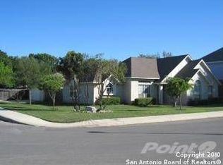 9349 Silent Oaks, San Antonio, TX 78250