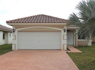 825 SW 5th St, Florida City, FL 33034