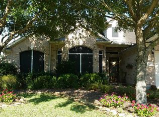 542 Cedar Fork Dr, League City, TX 77573