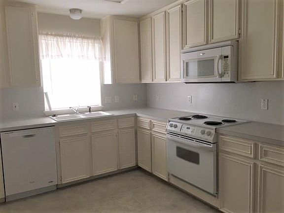 2nd image of 13946 Seafarer Dr