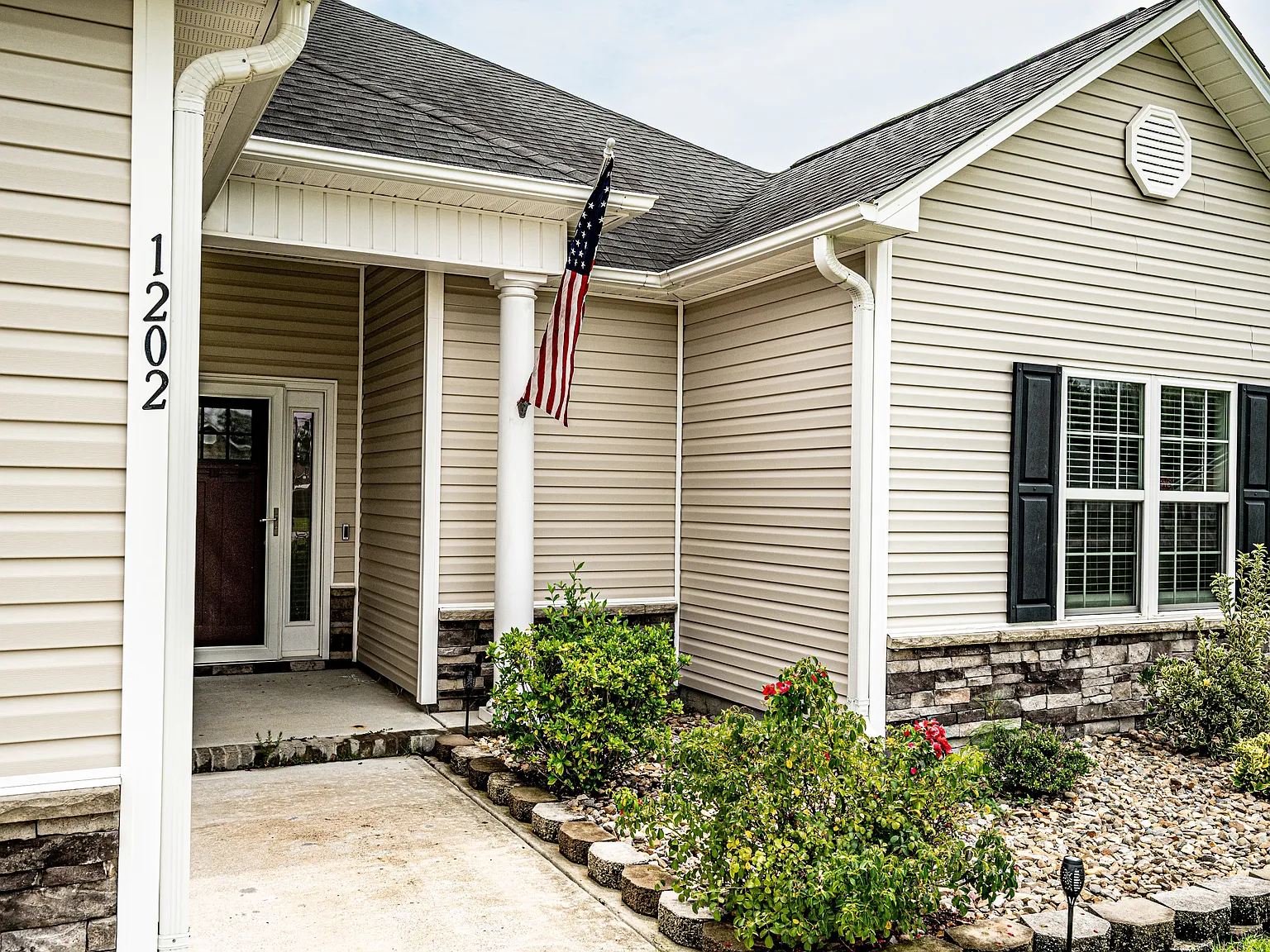 1202 Skipjack Court - 1 — Photo 4