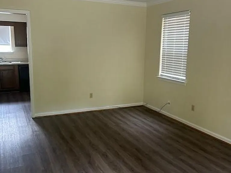 1828 Belleville Rd SW — Photo 2
