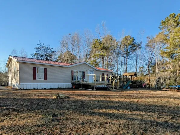 1997 Country Walk, Murphy, NC 28906