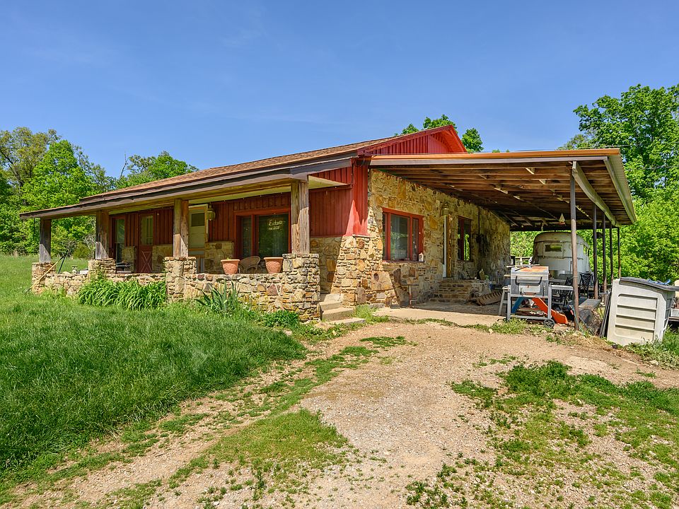 9453 Buffalo Pike, Freetown, IN 47235 MLS 21920672 Zillow