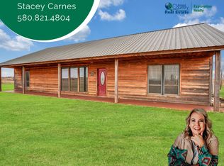 10762 N 1990th Rd, Elk City, OK 73644