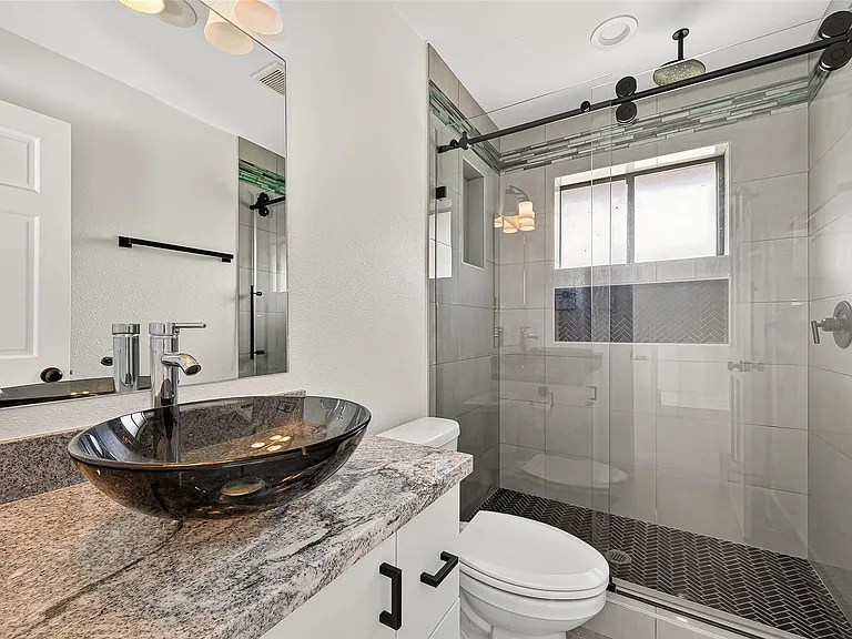 11507 Oak Valley Dr — Photo 34