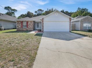 388 Pristine Water Ln, Mary Esther, FL 32569
