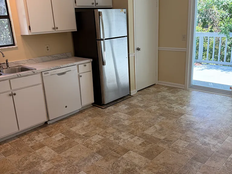 103 Tabby Ln #G2 — Photo 1