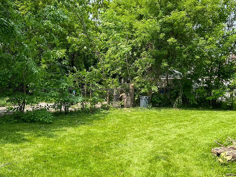 11267 Hudson Ave — Photo 10