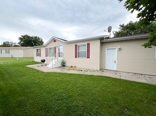 3706 E Wood Ct, Belvidere, IL 61008
