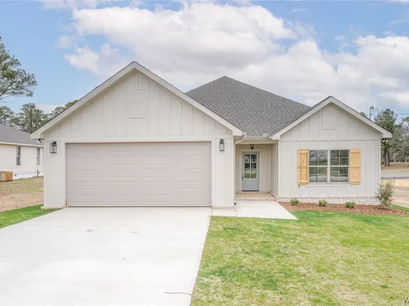 12345 Viewpoint Rd, Northport, AL 35475