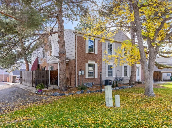 8 Amesbury St, Broomfield, CO 80020