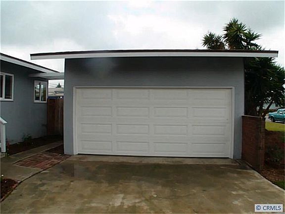 5th image of 2122 W Midwood Ln