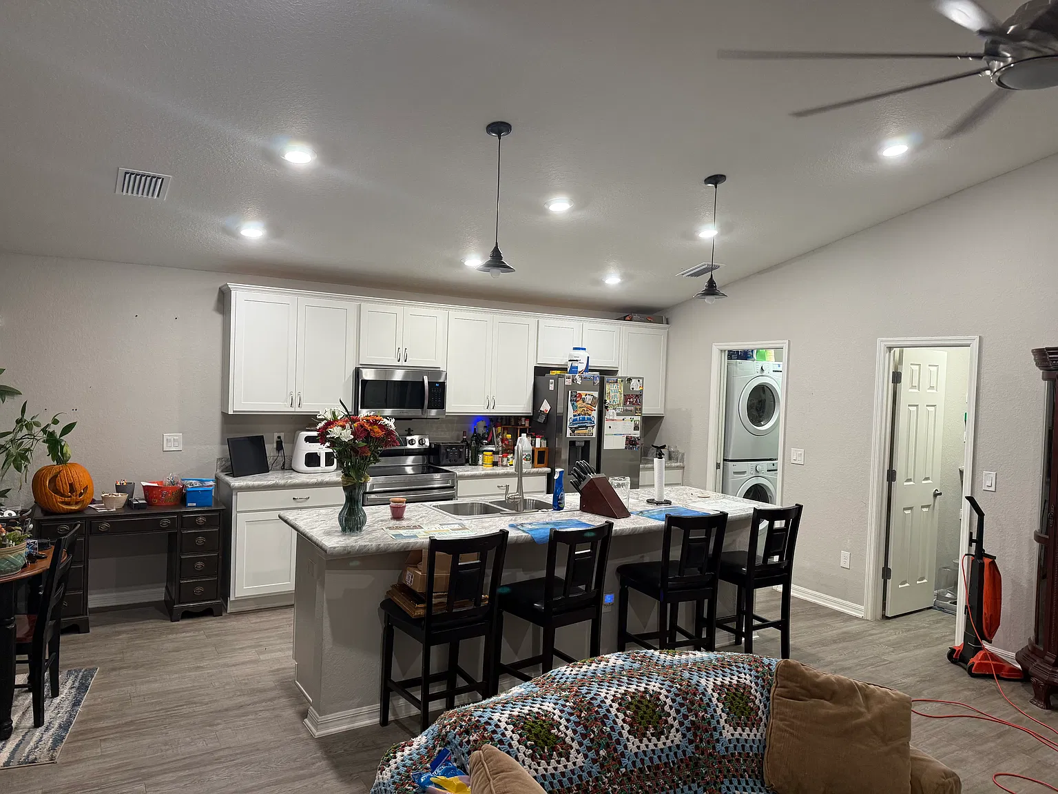 3 bed, 1545 sqft, $2,000 — Photo 3