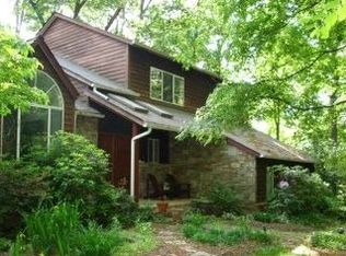 12526 Valley Pines Dr, Reisterstown, MD 21136