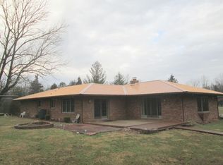 4836 N Watergate Rd, Olney, IL 62450