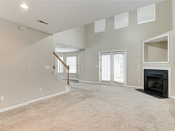 5th image of 847 Blazingwood Dr
