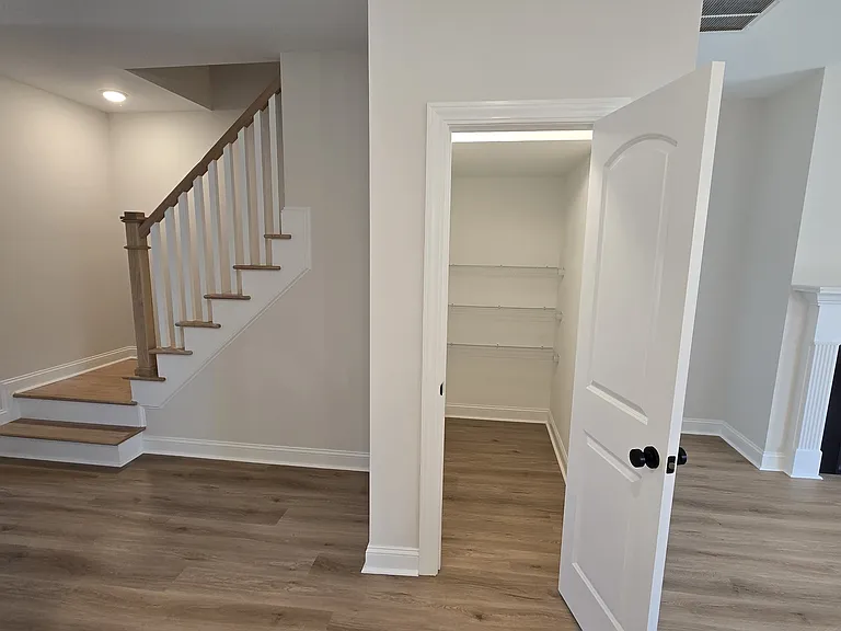 4301 Laurel Ridge Dr — Photo 18